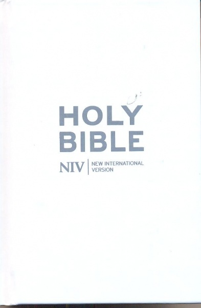 NIV White Pocket Presentation Bible